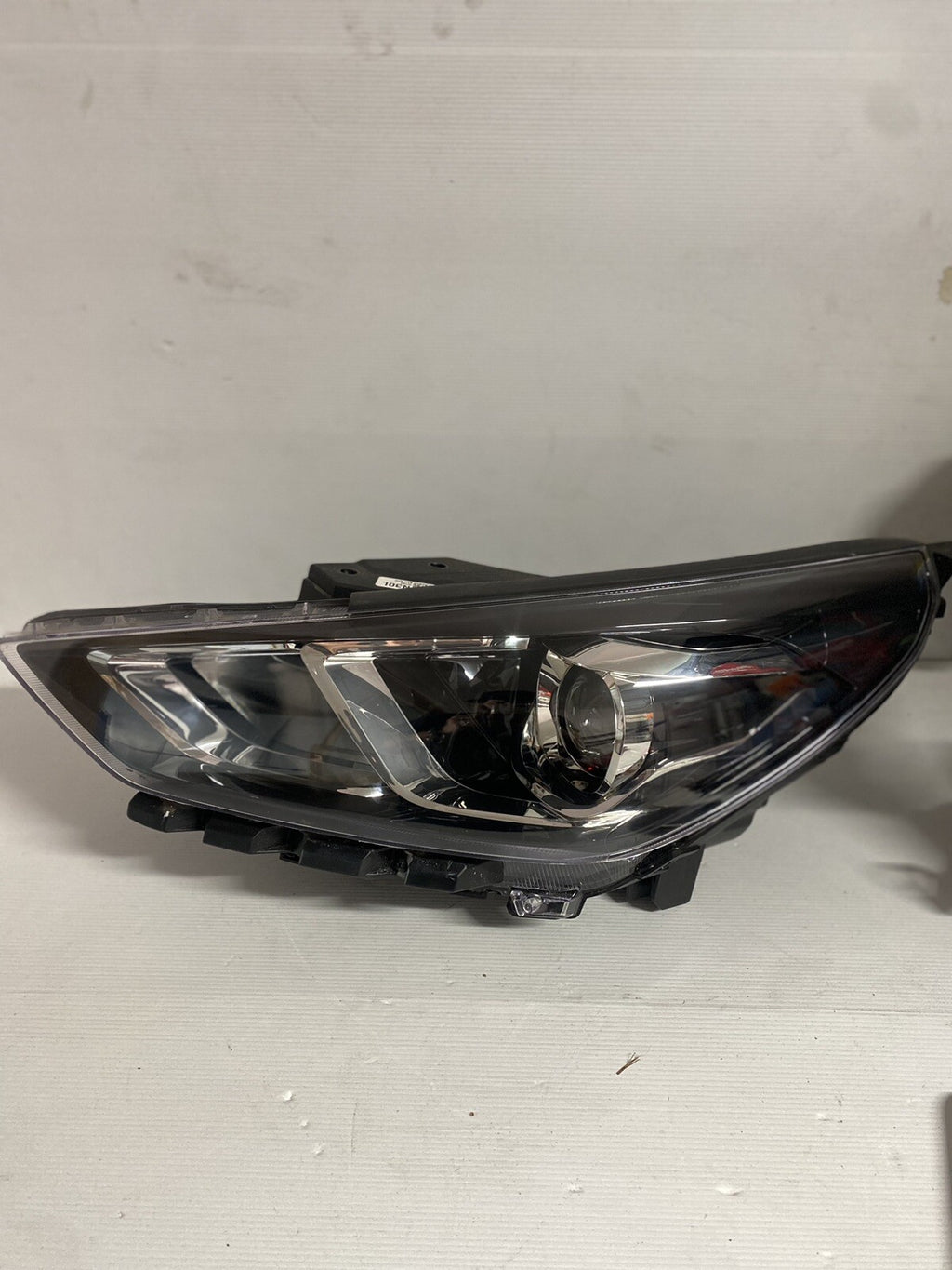 HYUNDAI I30 Left HEADLIGHT PD, W/ HALOGEN TYPE, HATCH (S. KOREA VIN KMHH),1