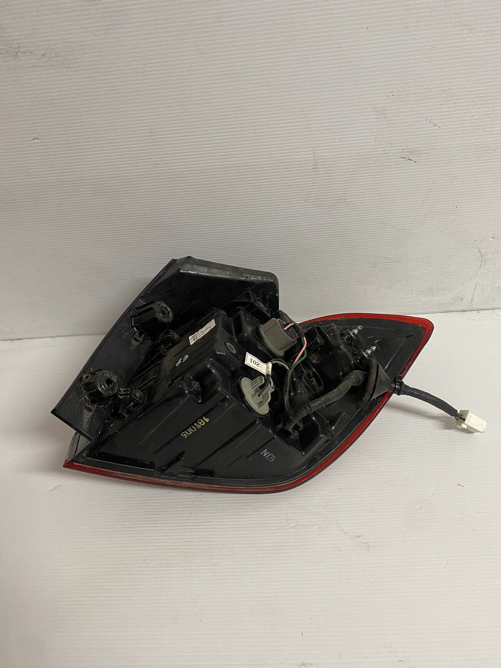 HYUNDAI I30 PD, HATCH ( VIN KMHH), LEFT TAIL LIGHT, NON LED TYPE, 17-232