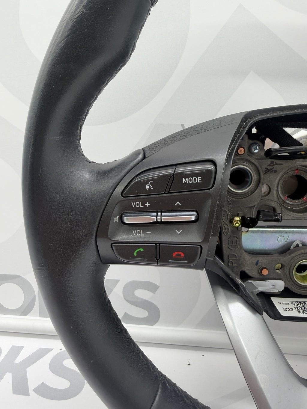 HYUNDAI I30 PD STEERING WHEEL OEM VINYL PD 2017-20252