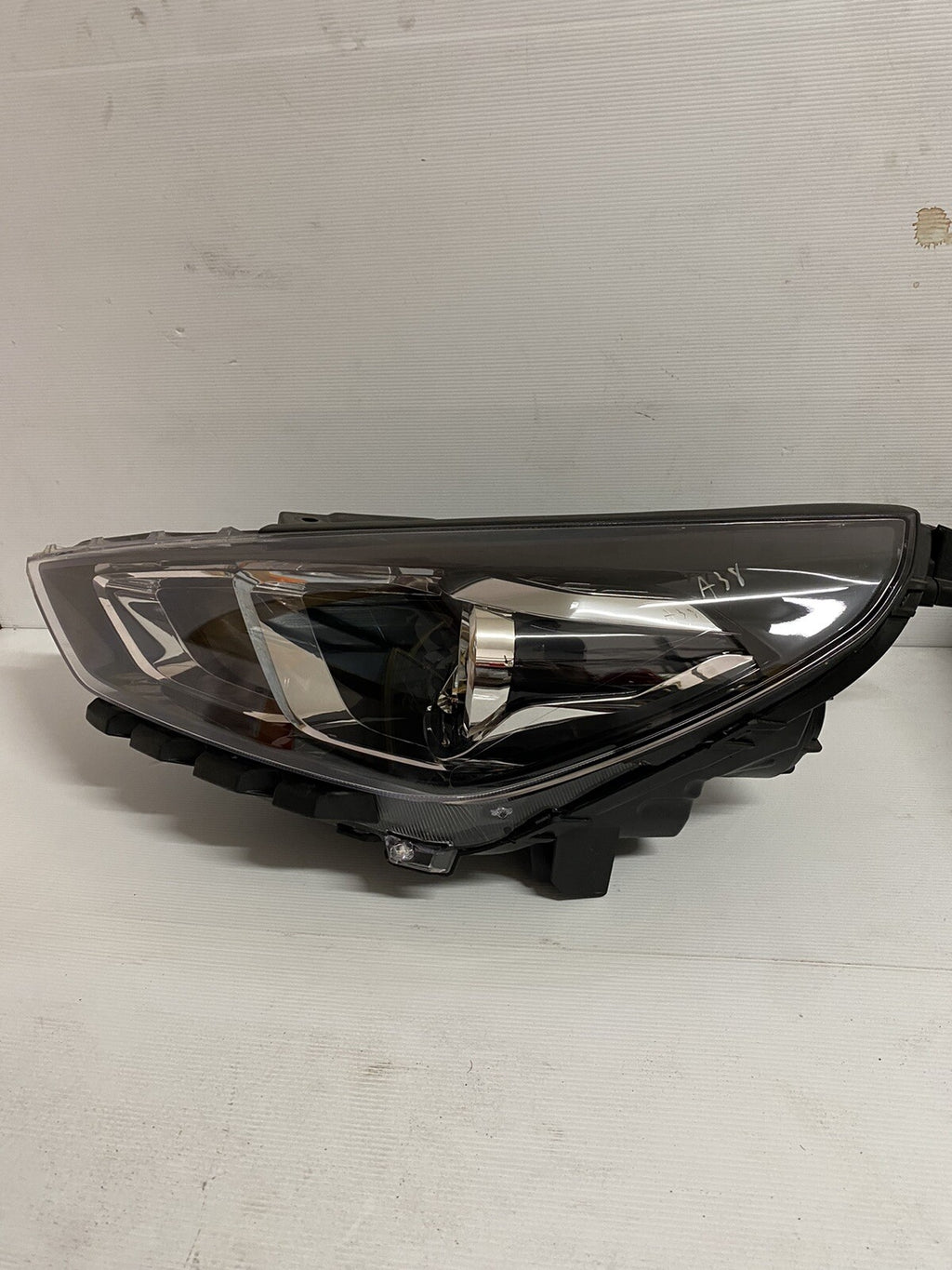 HYUNDAI I30 LEFT HEADLAMP PD, W/ HALOGEN TYPE, HATCH 08/20-10/232
