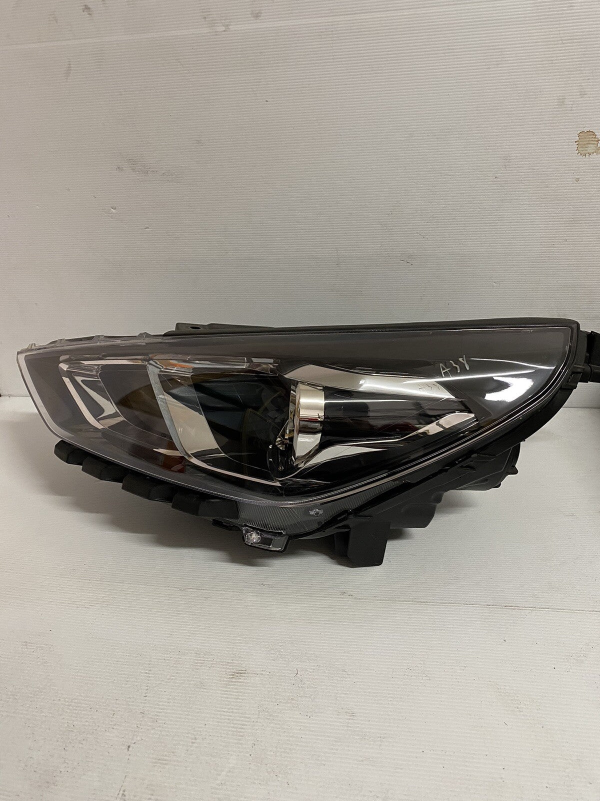 HYUNDAI I30 LEFT HEADLAMP PD, W/ HALOGEN TYPE, HATCH 08/20-10/232