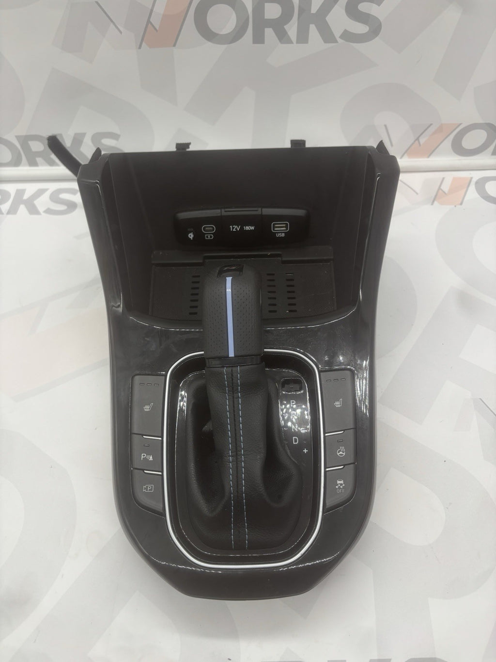 2024 Hyundai i30 N Performance Centre Console Gear Shifter Wireless Charger OEM0