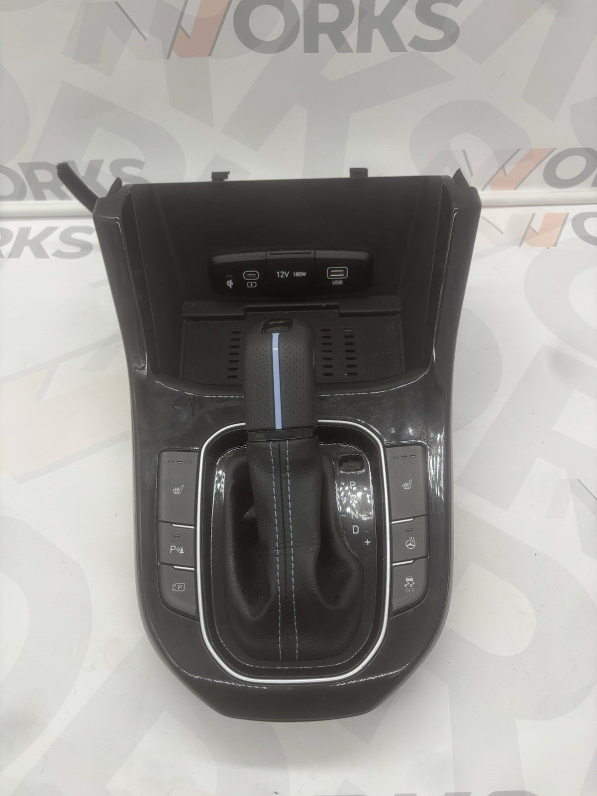 2024 Hyundai i30 N Performance Centre Console Gear Shifter Wireless Charger OEM0