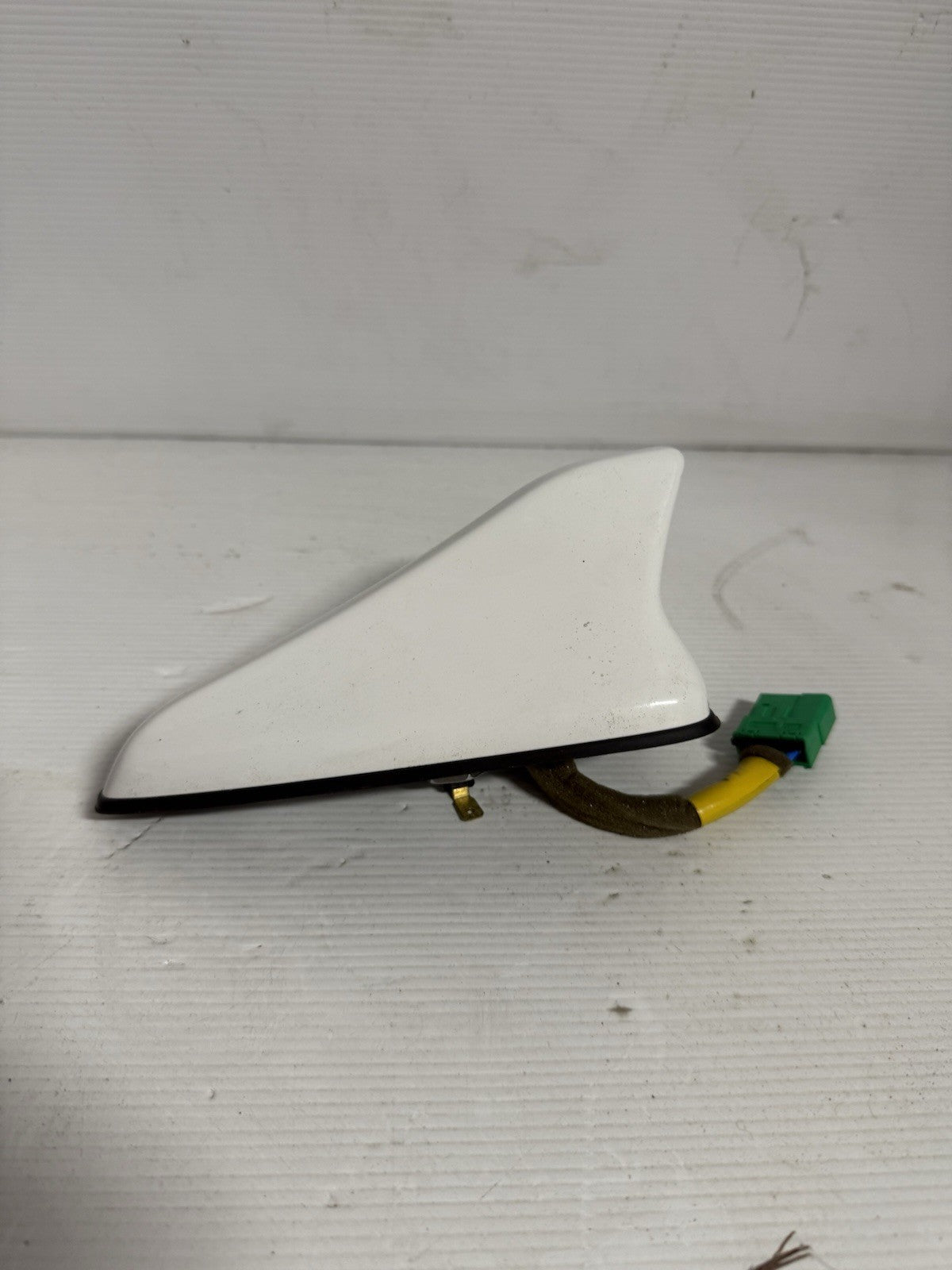 HYUNDAI I30 PD, HATCH, WHITE ANTENNA, SHARK FIN TYPE, NON SUNROOF, 2017-20231