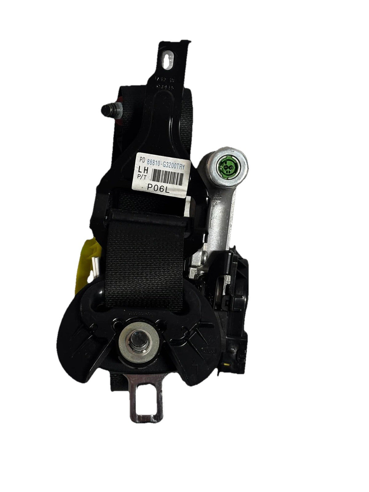 HYUNDAI I30 PD 03/2017-12/2023 LEFT FRONT SEAT BELT ONLY BLACK2